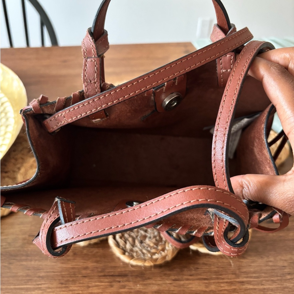 🌴3/$15 🌴Zara Brown Crossbody Bag with Tassel - Picture 6 of 6